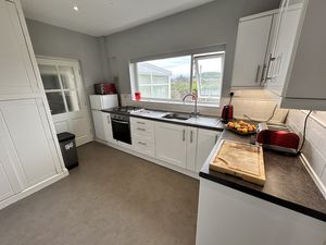 Photo 5- click for photo gallery